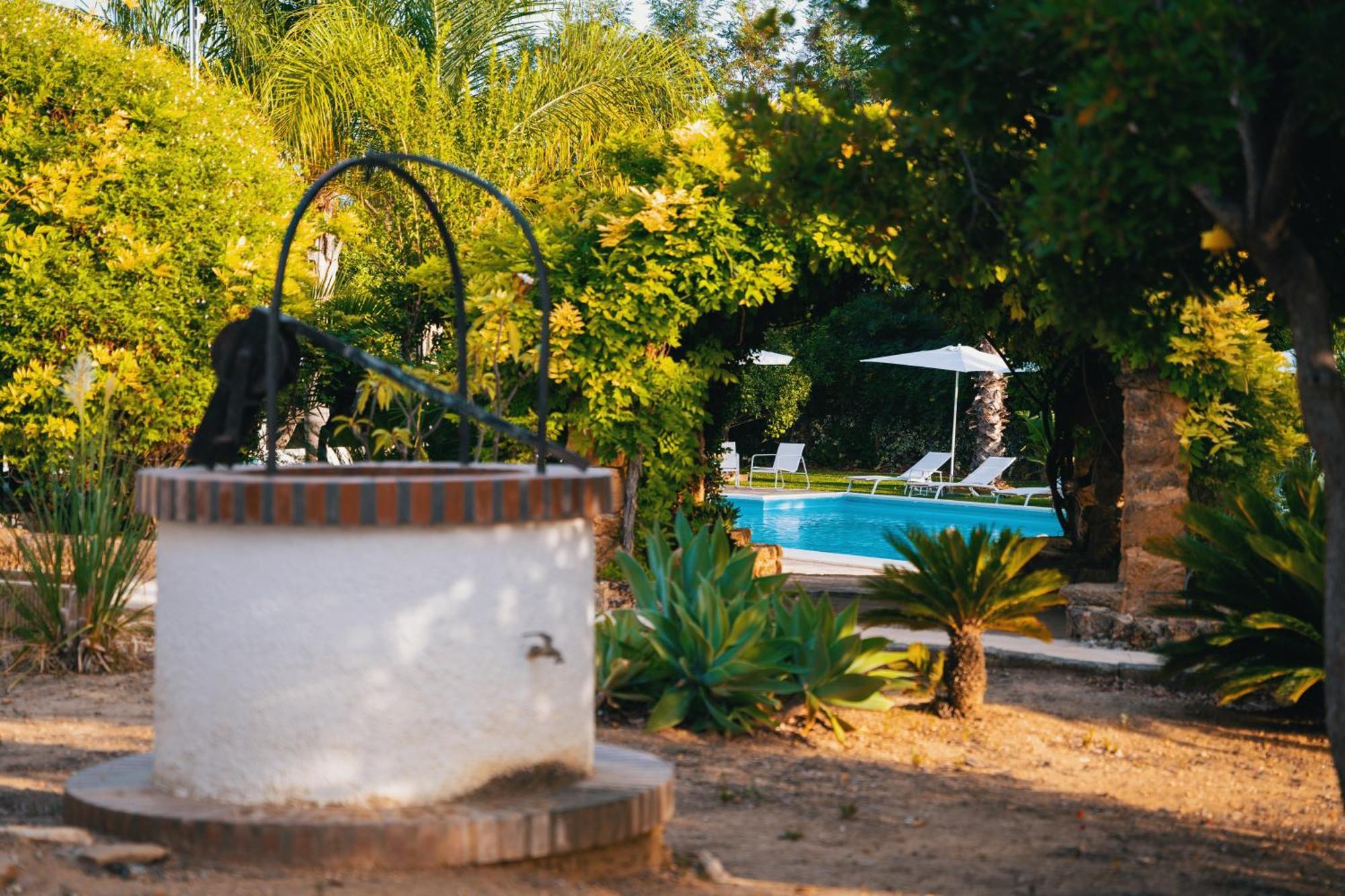 Emesh Boutique Suite Agrigent Exterior foto